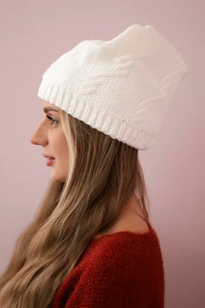 Kesi Dámska čiapka Lorena K377 biely