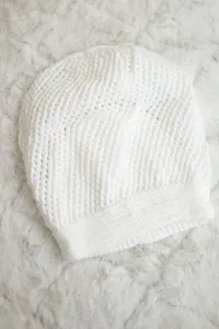 Kesi Dámska čiapka Neli K392 biely