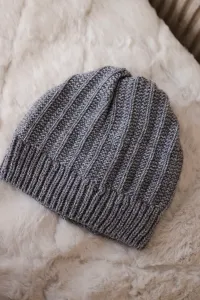 Kesi Čapica s fleece Anna K238 tmavošedý