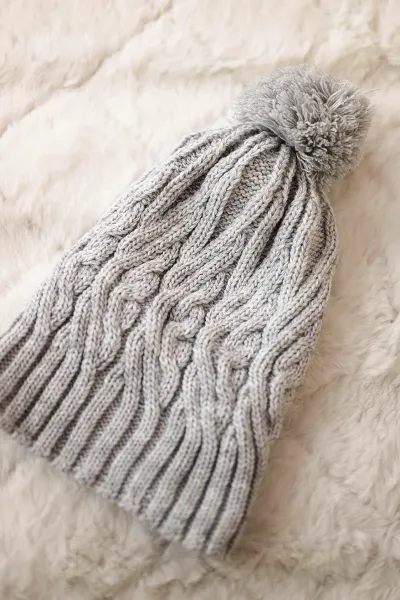 Kesi Čapica s fleece Paulina K227 svetlo šedá