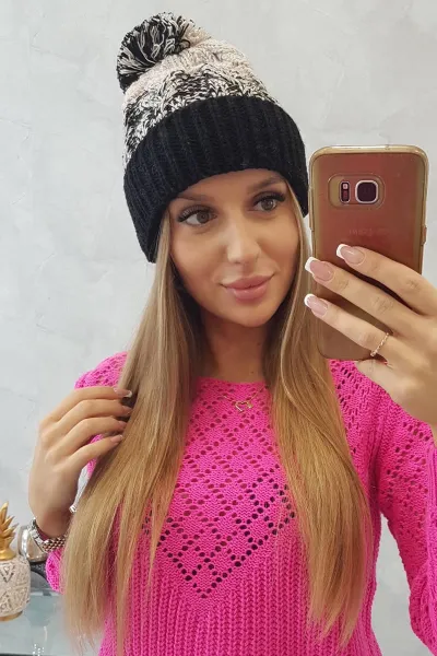 Kesi Dámska čiapka s pomponom Abigail K326 béžová+čierna