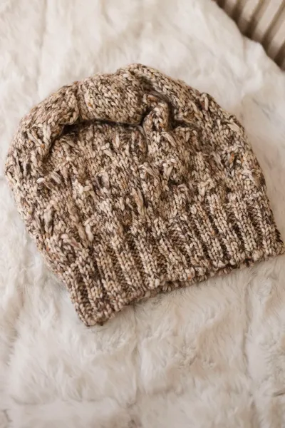 Kesi Čapica s fleece Roksana K209 tmavo béžová