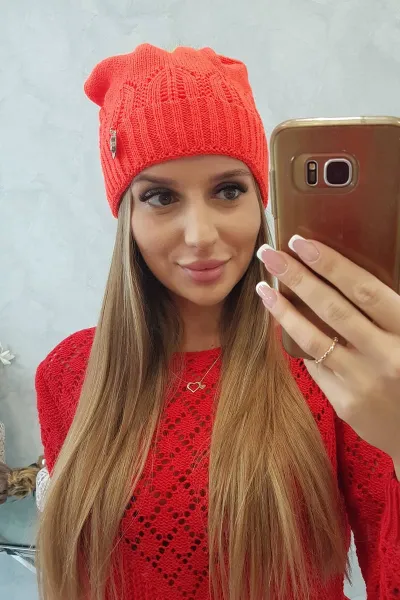 Kesi Dámska čiapka s pomponom Judyta K347 oranžová