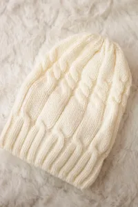 Kesi Čapica s fleece Iwona K221 ecru