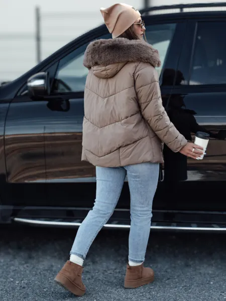 Kurtka damska zimowa FIXMIX pikowana z kapturem ciemnobeżowa Dstreet