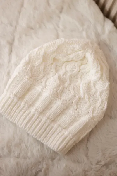 Kesi Čapica s fleece Marta K231 biely