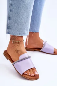 Elegantné žabky s ozdobnými kamienkami