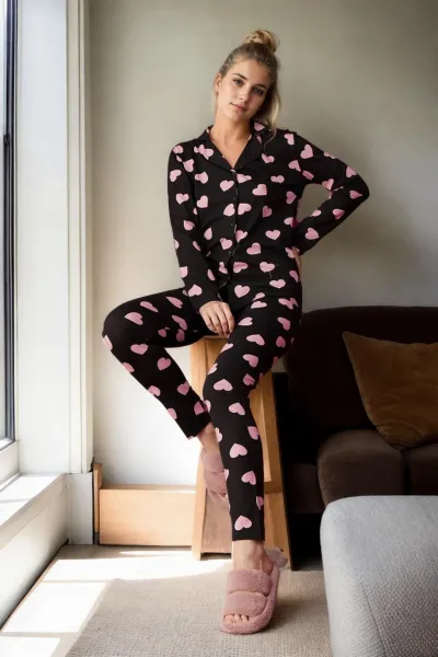 43103 Dewberry Buttoned Women Pyjama Set-BLACK
