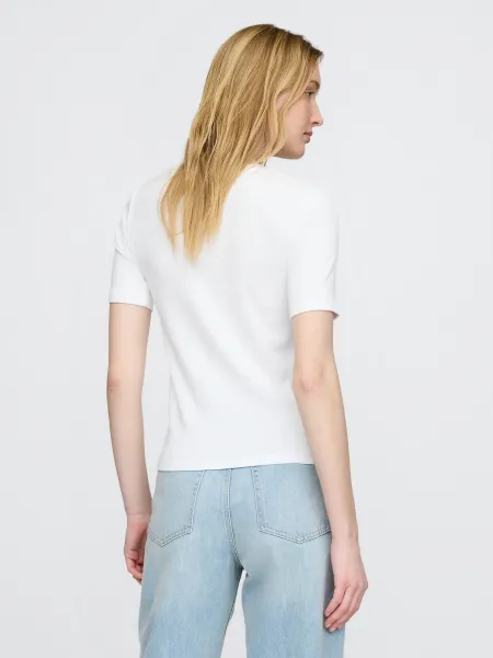 GAP Short-sleeved T-shirt - Women's