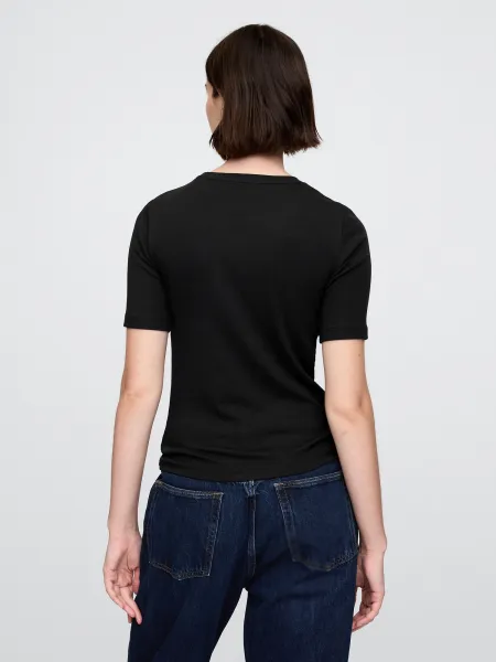 GAP Short-sleeved T-shirt - Women's