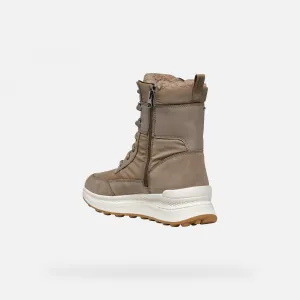 Beige women's ankle boots Geox Spherica Actif X2 - Women's