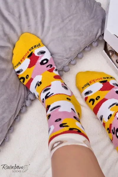 ZOOKSY/RAINBOW SOCKS Dúhové ponožky pizza ponožky 4 páry Capricciosa