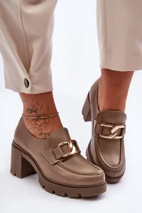 Elegantné topánky na podpätku s ozdobou