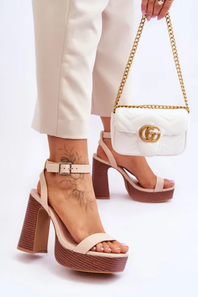 FI1 Kožené sandále na masívnom platforme Beige Marina