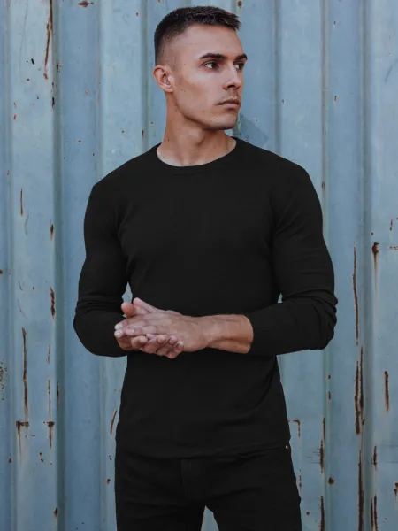 Klasický čierny pánsky sveter