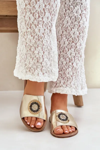 Lewski Shoes Kožené sandále s ozdobou na plochom podpätku Zazoo