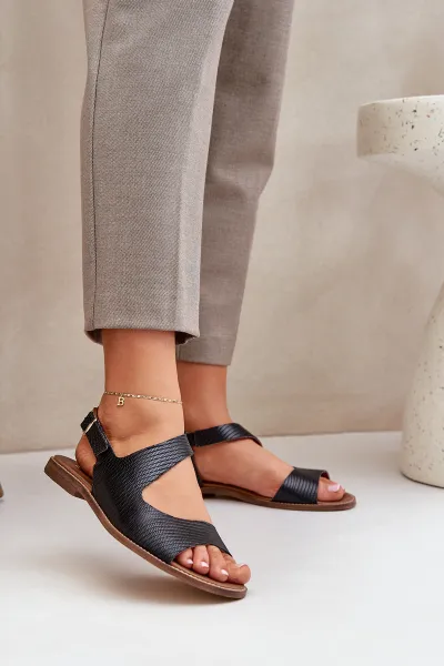 Lewski Shoes Kožené Sandále S Prackou A Embossingom Lewski 3041 Čierne