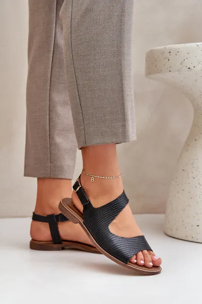 Lewski Shoes Kožené Sandále S Prackou A Embossingom Lewski 3041 Čierne