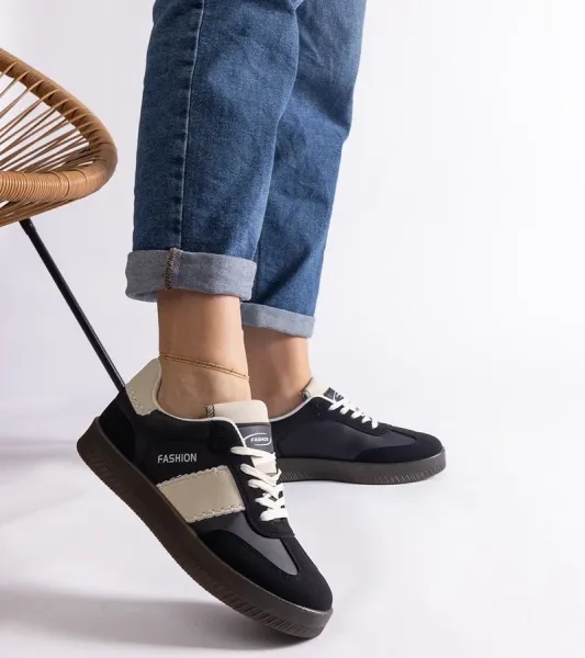 D/CEO White trainers Justar
