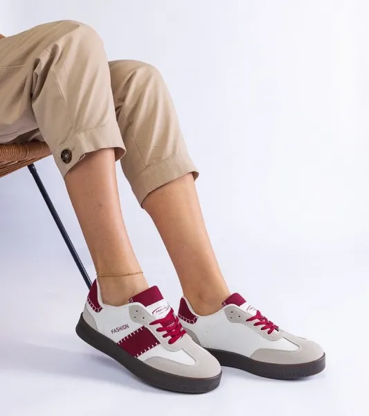 D/CEO White trainers Justar