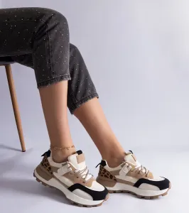 D/CEO White trainers Justar