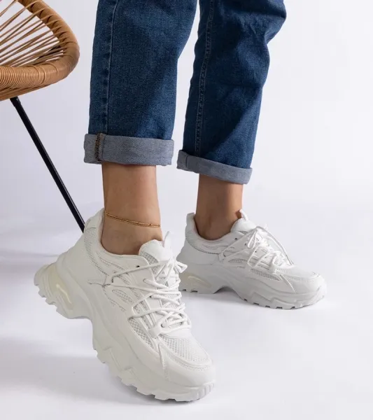 D/CEO White trainers Justar