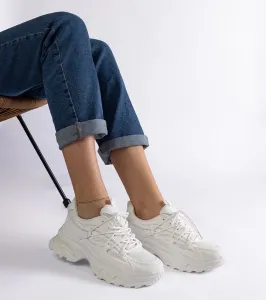 D/CEO White trainers Justar
