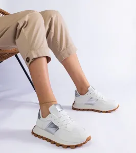 D/CEO White trainers Justar