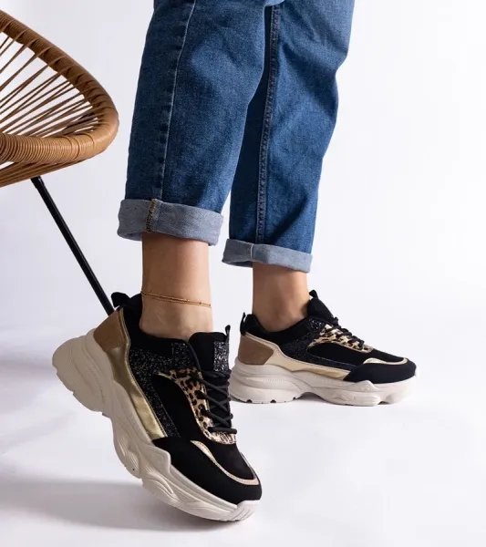 D/CEO White trainers Justar