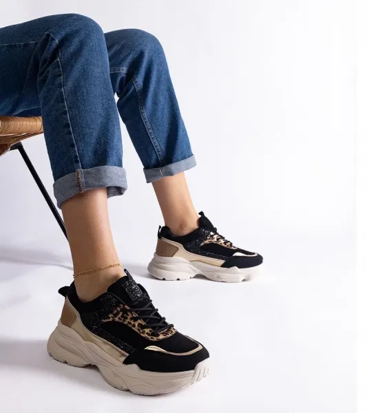 D/CEO White trainers Justar