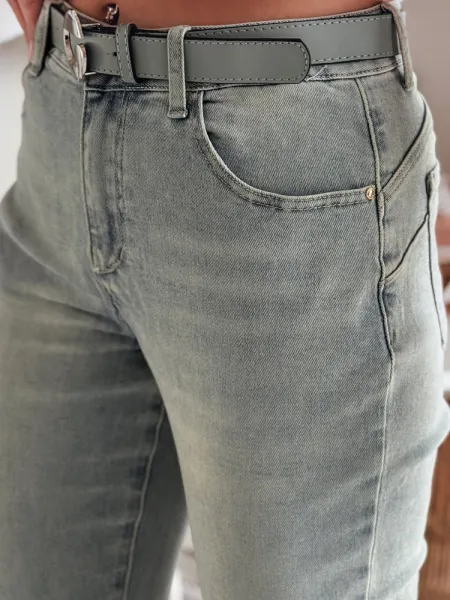 Dámske slim fit džínsy s opaskom