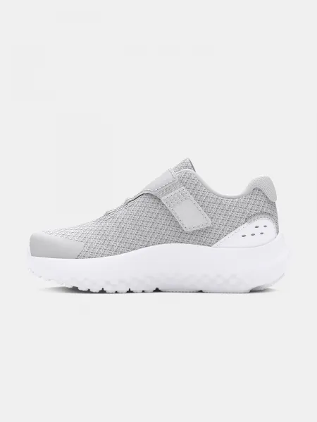 Girls' shoes Under Armour UA GINF Surge 4 AC - Girls