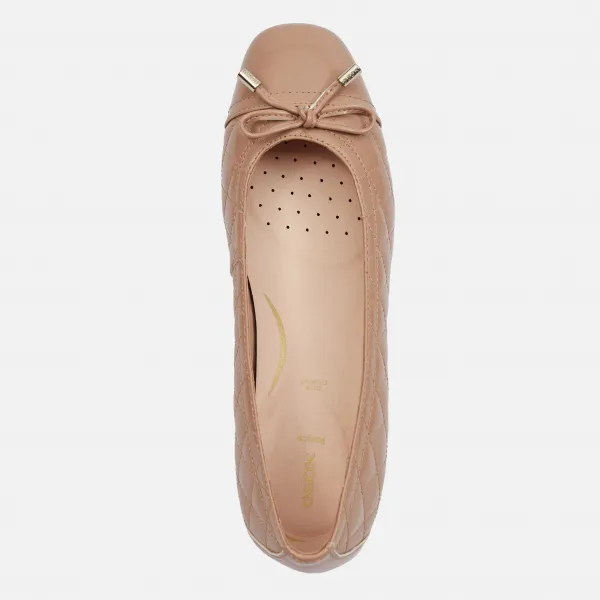 Brown women's ballet flats Geox Annytah - Women's