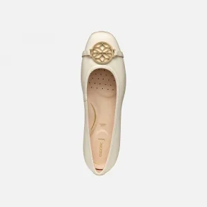 Cream women's ballet flats Geox Annytah - Women's