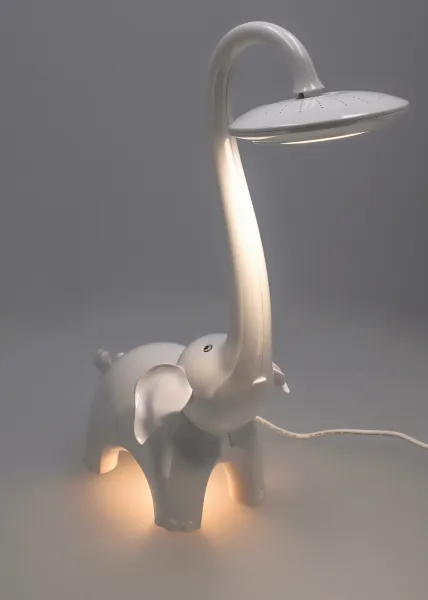 DECOREUM LED stolová lampa slona