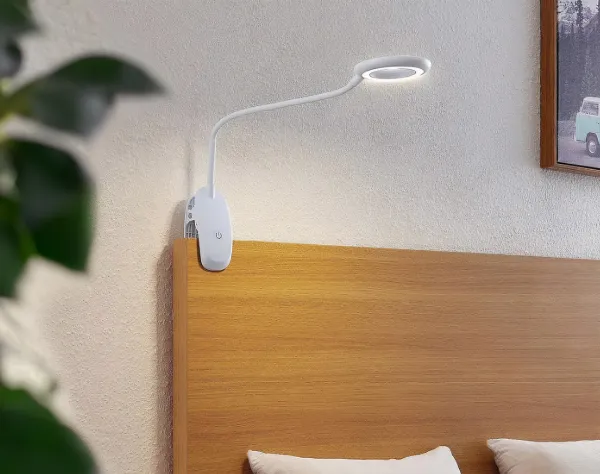 DECOREUM LED stolová lampa s klipom