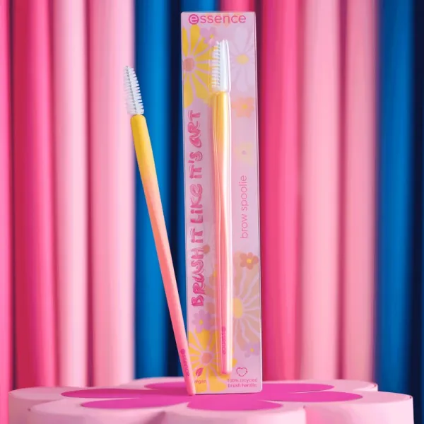 essence BRUSH IT LIKE IT'S ART brow spoolie kefka na obočie 01 My Brow Game: A Piece Of Art 1 ks