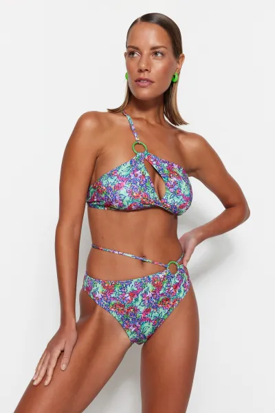 Trendyol Kvetinové vzorované doplnky Vysoký pás Normálna noha Bikiny Spodná časť
