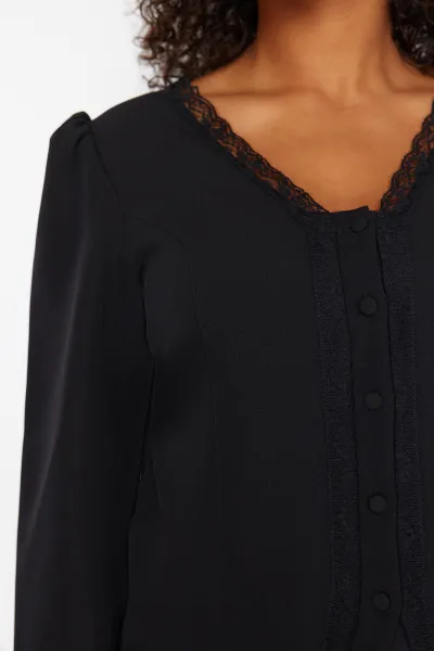 Trendyol Curve Black Lace V-Neck Buttoned Plus Size Woven Blouse