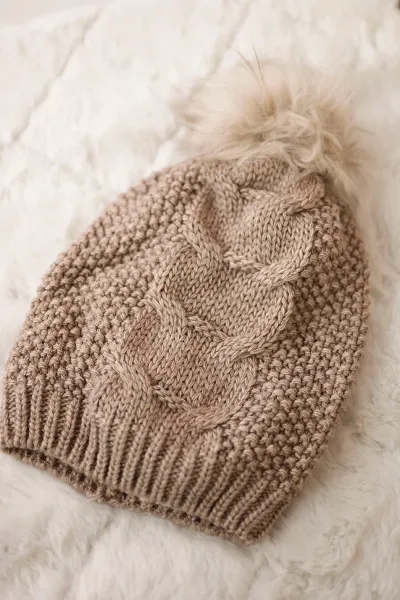 Kesi Čapica s fleece Sandra K210 tmavo béžová