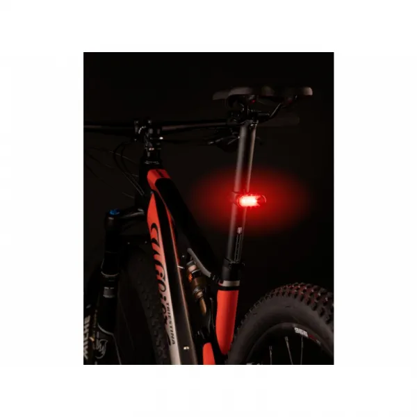 Svetlo na bicykel FORCE PILL 12 LM, 3 x LED, USB