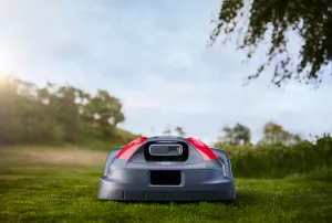 Cramer AiConic 5 RTK – robotická kosačka