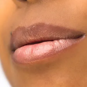theBalm Plump Your Pucker Lip Gloss lesk na pery pre väčší objem odtieň Howdy Honey 2.7 ml
