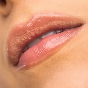 theBalm Plump Your Pucker Lip Gloss lesk na pery pre väčší objem odtieň Buck-a-Roo 2.7 ml