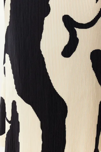 Trendyol Ecru Abstract Pleated Printed Midi Skirt