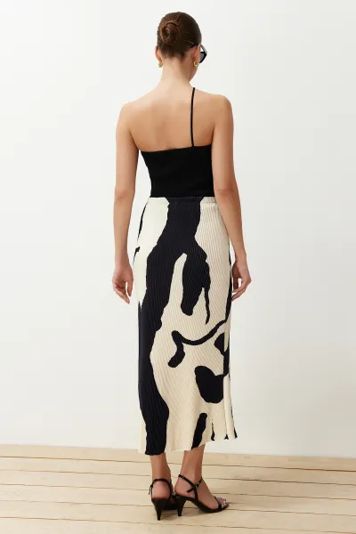 Trendyol Ecru Abstract Pleated Printed Midi Skirt