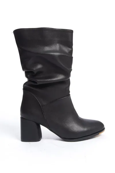 Capone Outfitters Women's Round Toe Boots