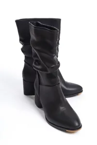 Capone Outfitters Women's Round Toe Boots