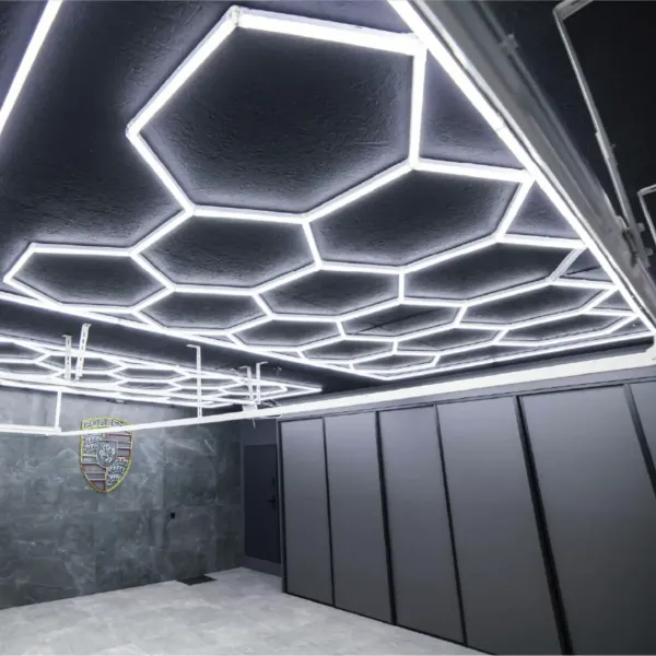 JAKS Stropné LED svetlo LumiOn Rozmery: 531 x 291 cm, Tvar: Hexagon, Model: LO-1