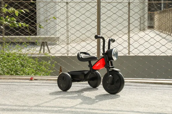 QPLAY Trojkolka Triduro Red, vek 2-6 rokov
